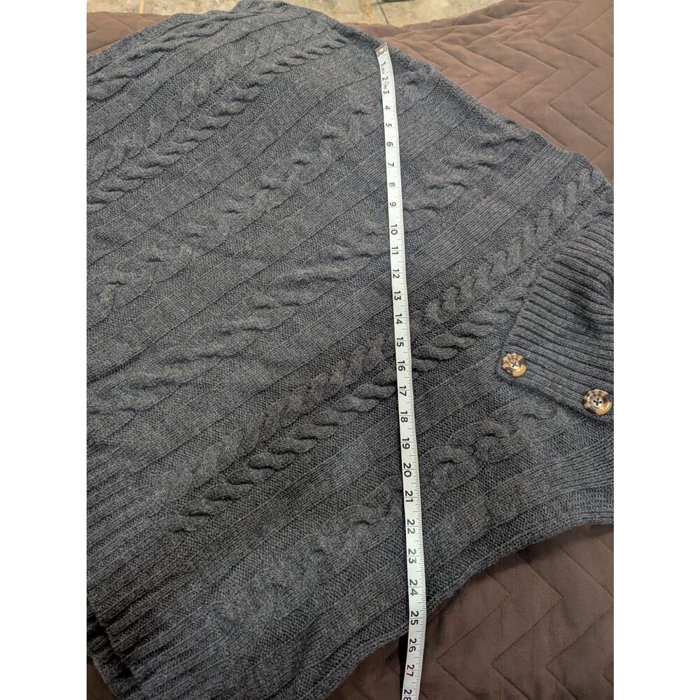 Women's grey Pancho style sweater w/button collar by Anna & Ava one size NWT - Picture 5 of 7